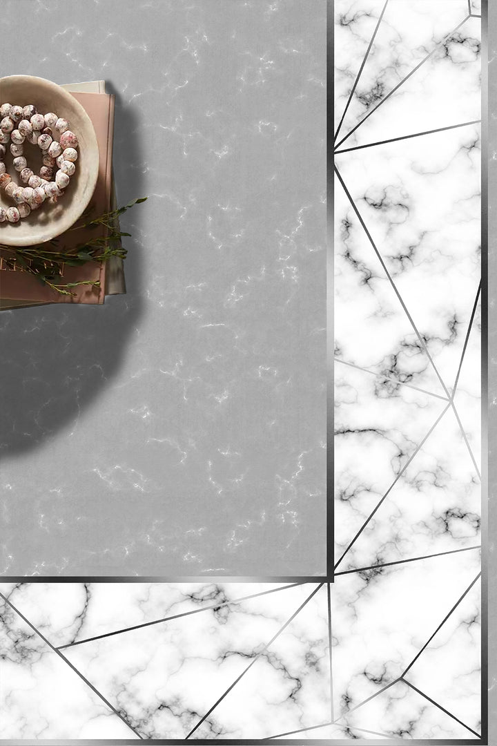 Modern Mermer Desenli Gri Halı Örtüsü – Kaymaz Tabanlı, Yıkanabilir, Şık Geometrik Kenarlı Tasarım